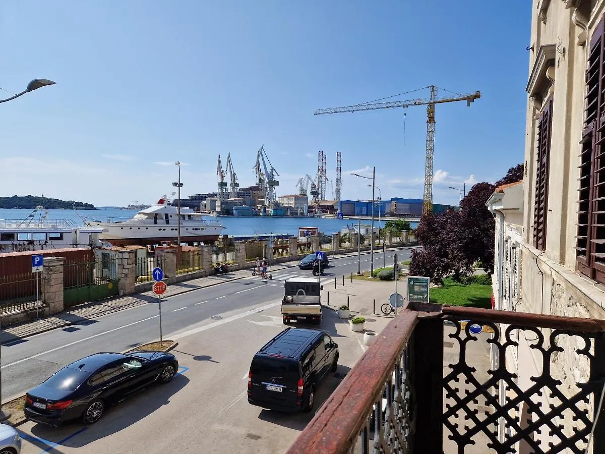 Studio Apartman Port Pula Lejlighed