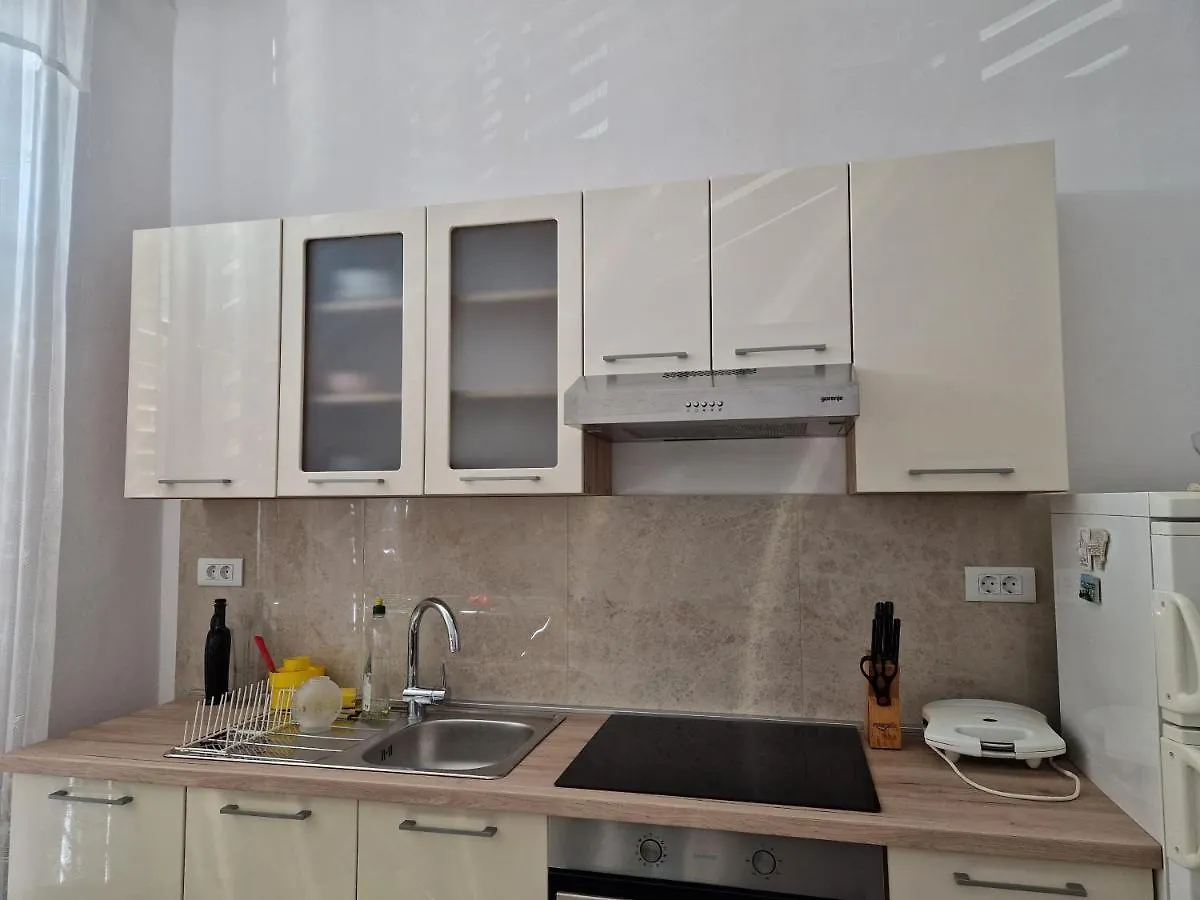 Studio Apartman Port Pula