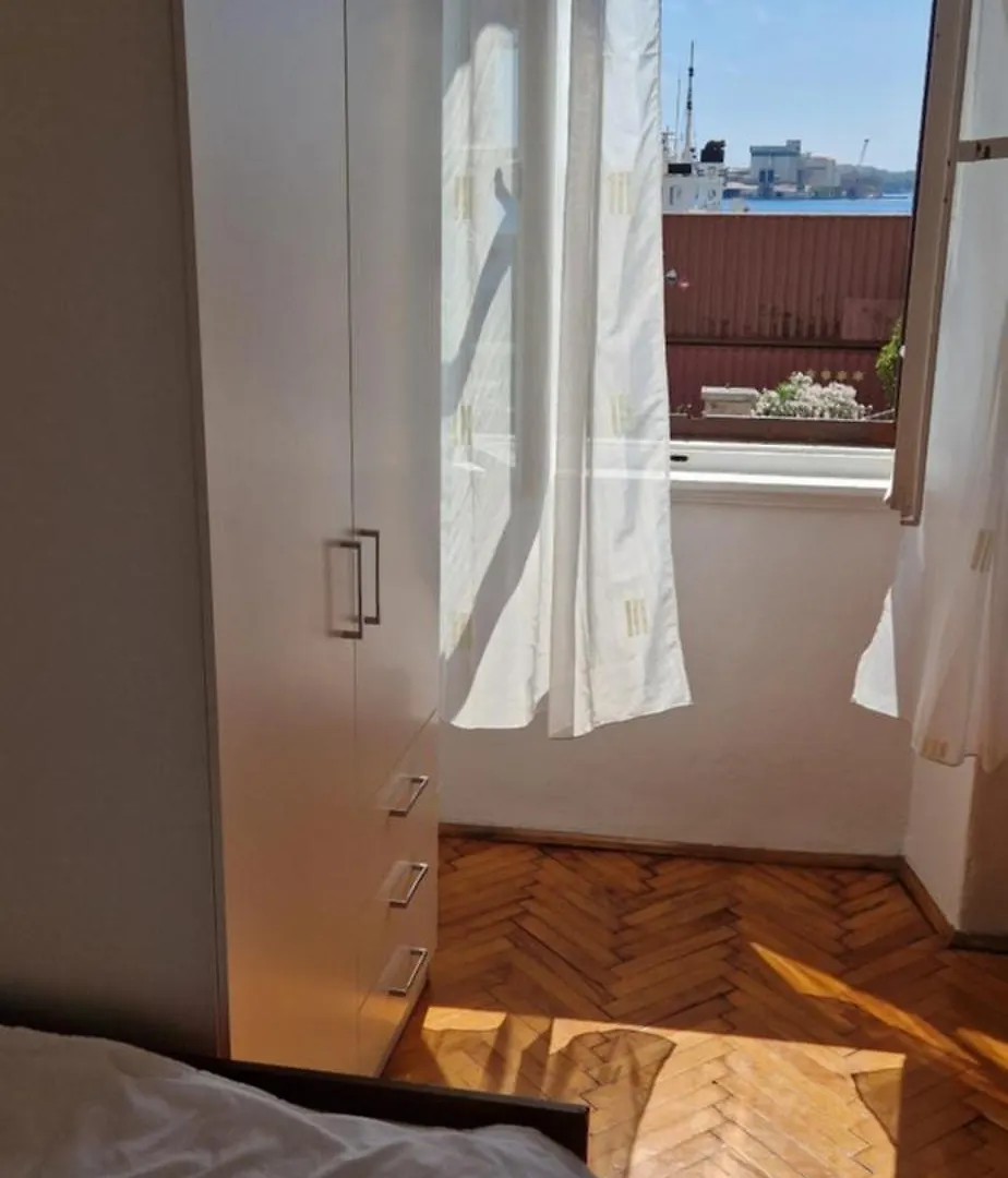 Studio Apartman Port Pula 0*,  Croatia